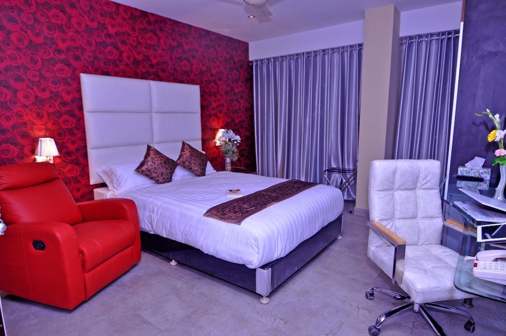 Contemporary Heights Hotel And Apartments Dhaka Zimmer foto